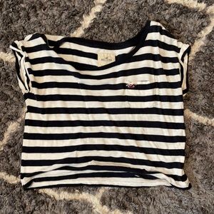 Women’s medium hollister navy striped shirt